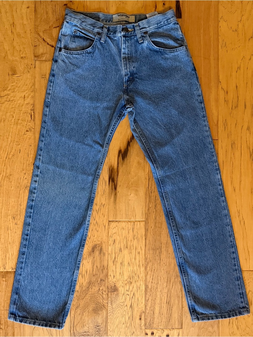 Men’s 31x32 Wrangler Straight-Leg Denim Jeans in Medium Blue